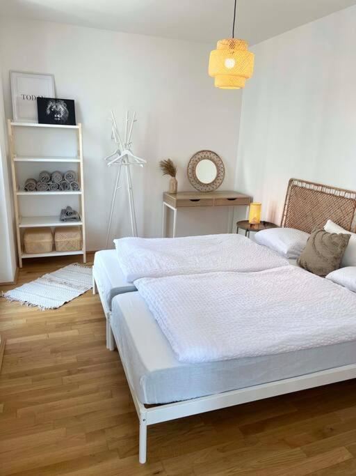Donaublick Oasis: Stylische Wohnung Wiedeń Zewnętrze zdjęcie